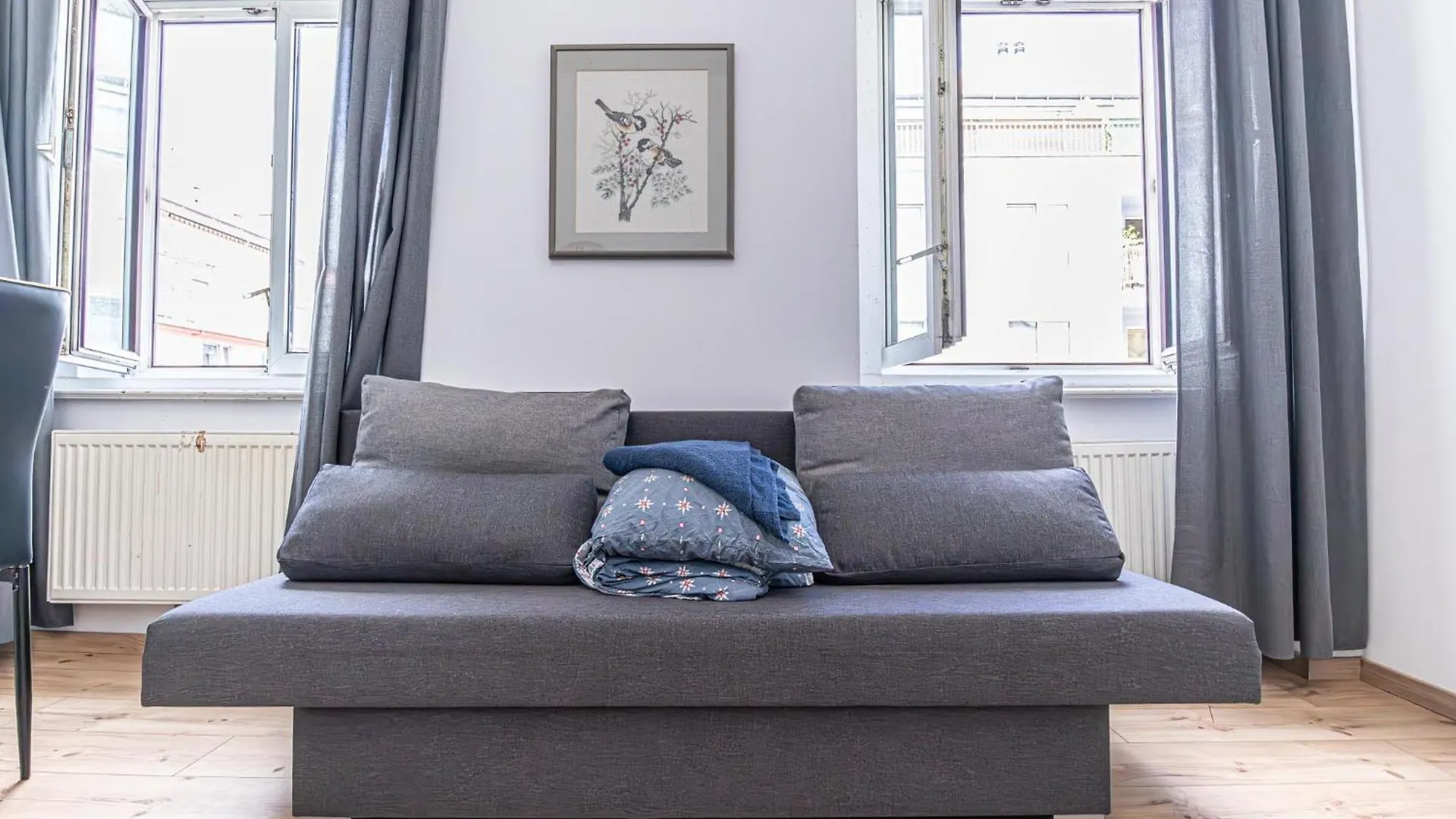 6 Min To Amusement Park - Economy Rooms In Shared Apartment Vienne 0*,  Autriche