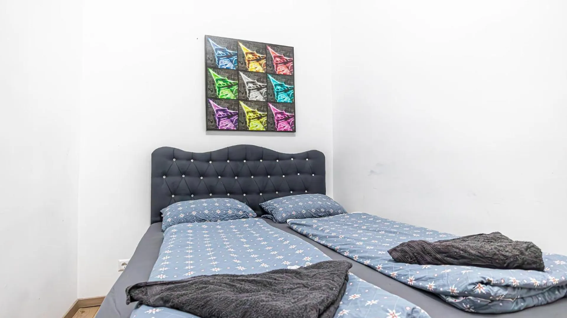 6 Min To Amusement Park - Economy Rooms In Shared Apartment Vienne Auberge de jeunesse