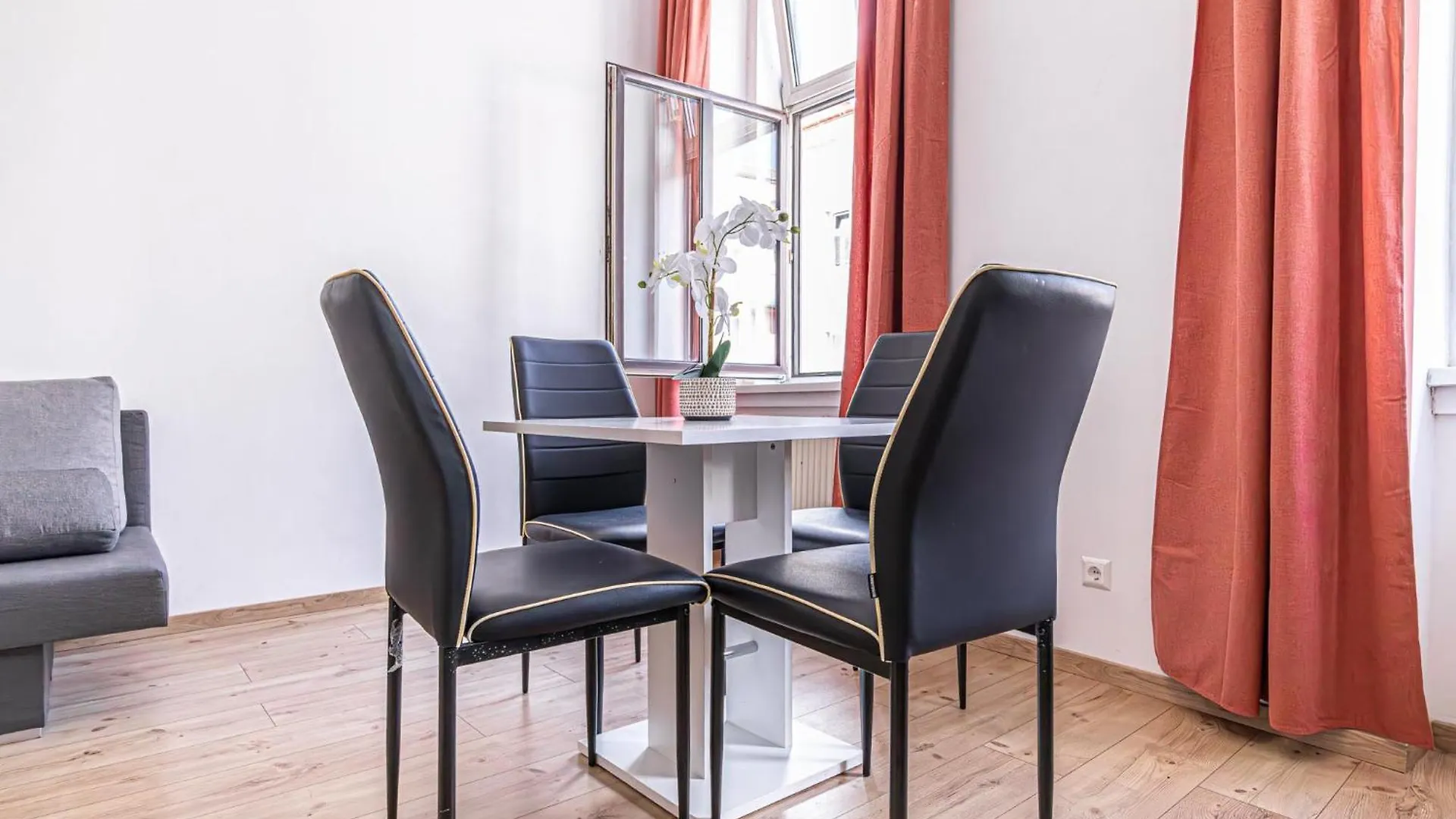 6 Min To Amusement Park - Economy Rooms In Shared Apartment Vienne Autriche