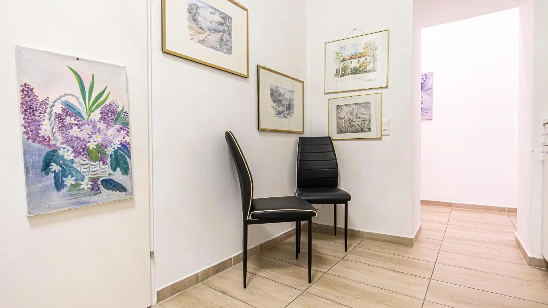 Auberge de jeunesse 6 Min To Amusement Park - Economy Rooms In Shared Apartment Vienne