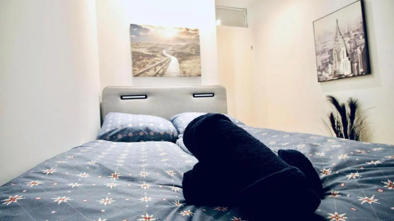 6 Min To Amusement Park - Economy Rooms In Shared Apartment Vienne Autriche